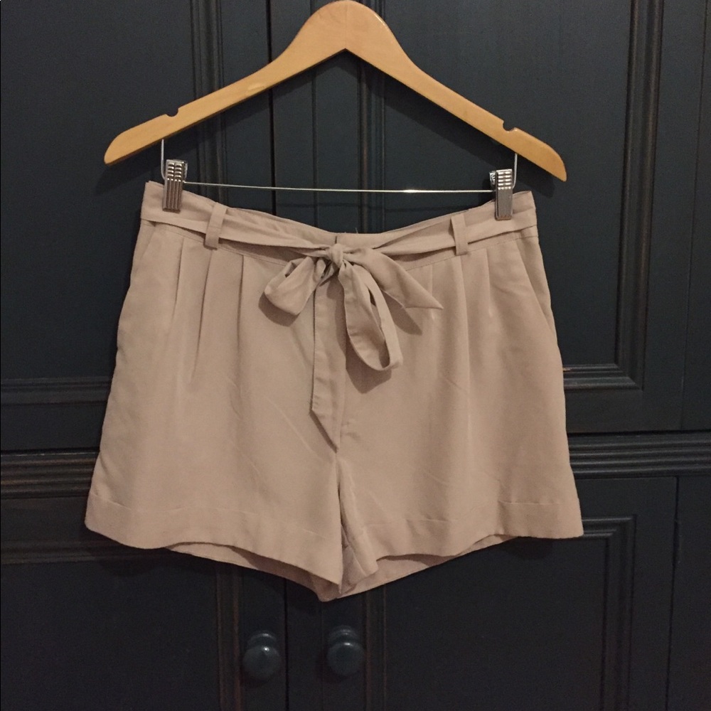 Forever 21 Khaki Tie-Waist Shorts US Size 8